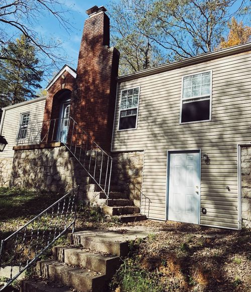 315 Hickory Grove Blvd, Clarksville, TN, 37040-3931 | Card Image