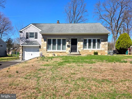 156 Crockett Rd, WARMINSTER, PA, 18974-5421 | Card Image