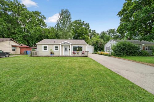 5404 Healy Ln, Monona, WI, 53716-2520 | Card Image