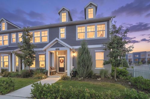11667 S Prosperity Rd, South Jordan, UT, 84009-1561 | Card Image