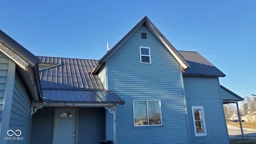 322 S Chicago St, Royal Center, IN, 46978-7008 | Card Image