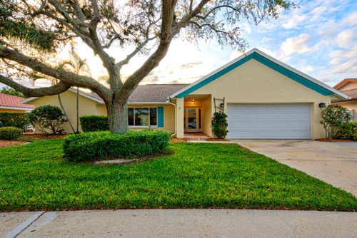 2245 Sykes Creek Dr, MERRITT ISLAND, FL, 32953-3048 | Card Image