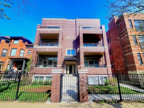 1n-4133 N Kenmore Ave, CHICAGO, IL, 60613-2003 | Card Image