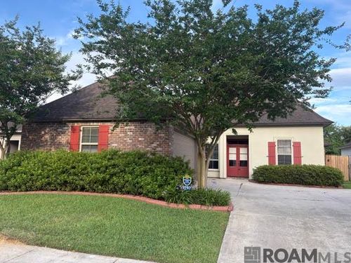 9797 Market West Dr, Baton Rouge, LA, 70810-3637 | Card Image