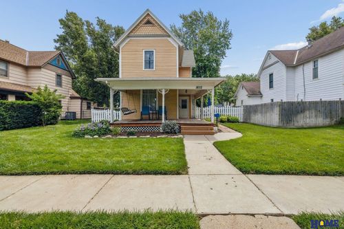 1832 S 15th St, Lincoln, NE, 68502-2410 | Card Image