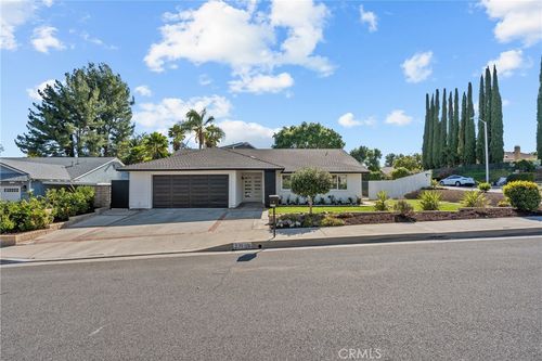 27139 Vista Encantada Dr, Valencia, CA, 91354-2249 | Card Image