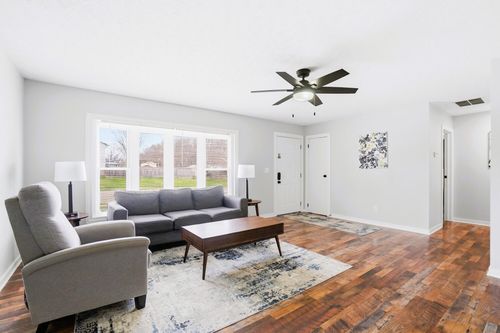 1525 Providence Ave, Springfield, OH, 45503-1520 | Card Image