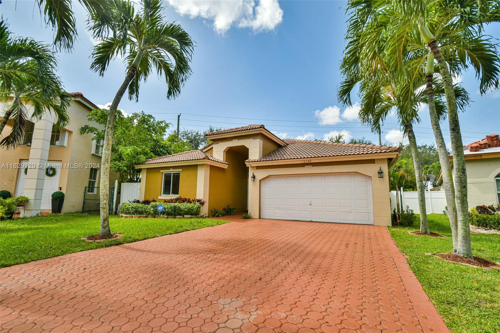 54th Ct, Miramar, FL 33027