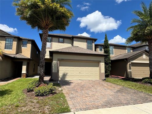 2711 Garden Falls Dr, Brandon, FL, 33511-4705 | Card Image