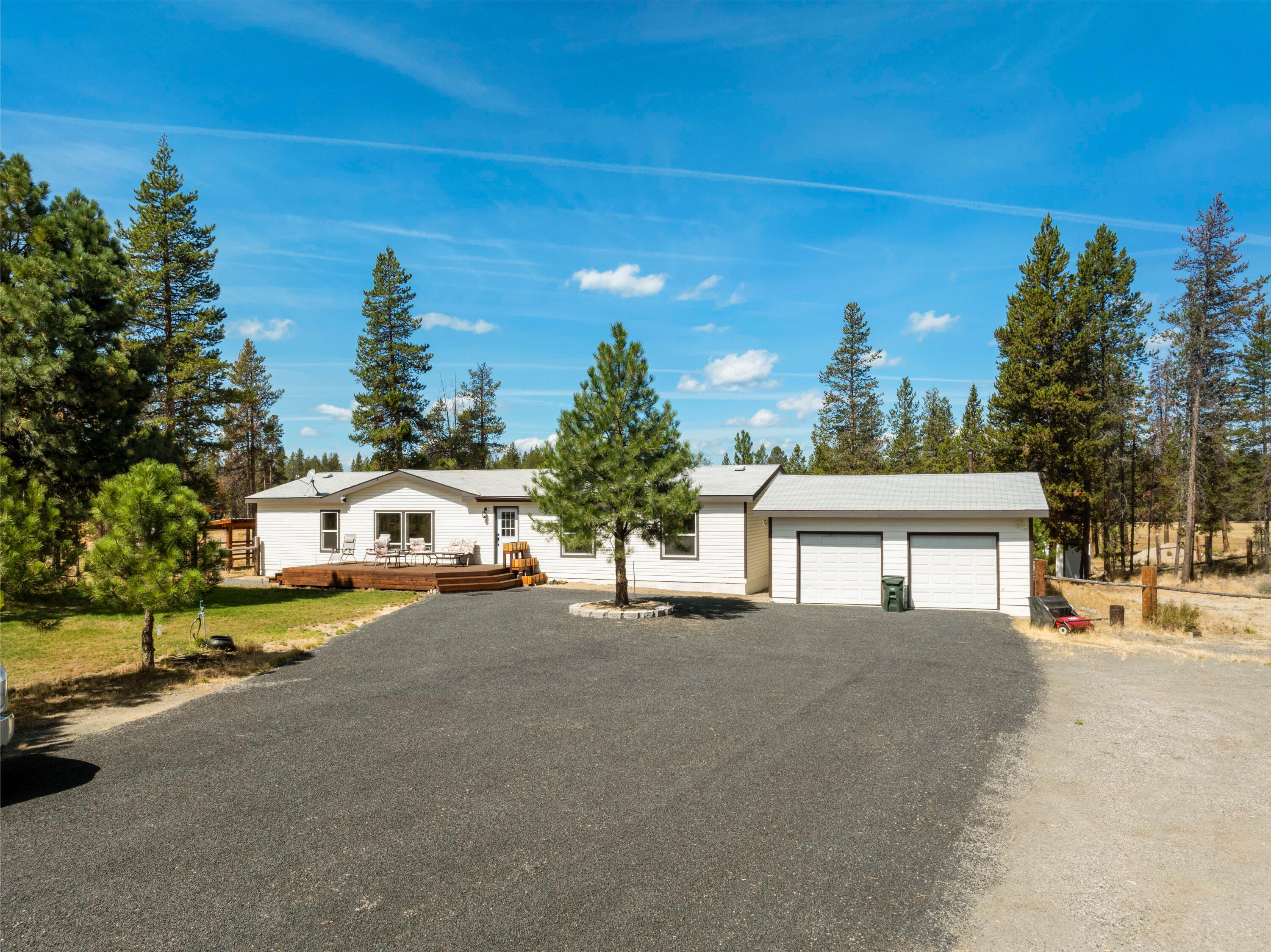 Beal Rd, LA Pine, OR 97739