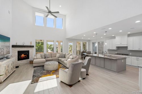 25802 Madison Rnch, San Antonio, TX, 78255-2483 | Card Image