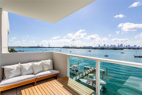 apt-526-1200 West Ave, Miami Beach, FL, 33139-4314 | Card Image