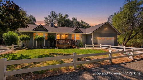 20621 Chipeta Way, Redding, CA, 96003-7736 | Card Image