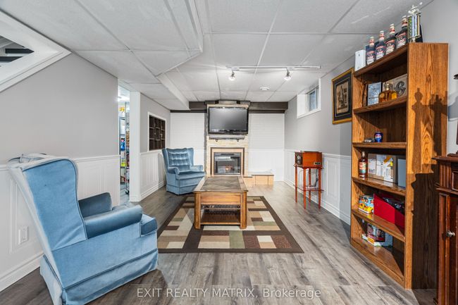 1920 Landry St, House other with 3 bedrooms, 3 bathrooms and 9 parking in Clarence Creek ON | Image 35