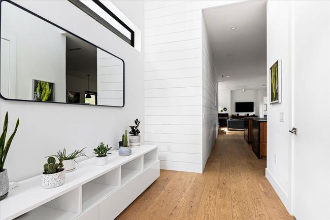 3313 Bonnie Rd, House other with 4 bedrooms, 4 bathrooms and 3 parking in Austin TX | Image 5