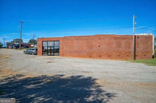98 E Adams St, Forsyth, GA, 31029-2237 | Card Image