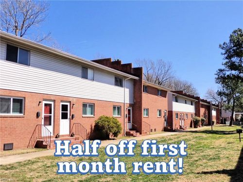 15-1625 W Pembroke Ave, Hampton, VA, 23661-1920 | Card Image