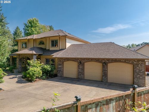 37310 Fawn Dr, Lebanon, OR, 97355-9254 | Card Image