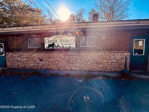 42 Tunnel Rd, White Haven, PA, 18661 | Card Image