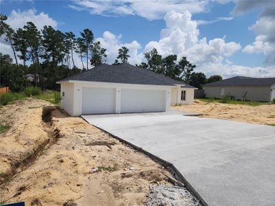 3931 Sw 108th Lane, House other with 4 bedrooms, 2 bathrooms and null parking in Ocala FL | Image 2