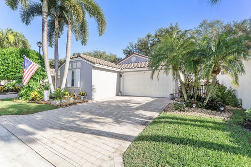 7143 Whitfield Ave, Boynton Beach, FL, 33437-6450 | Card Image