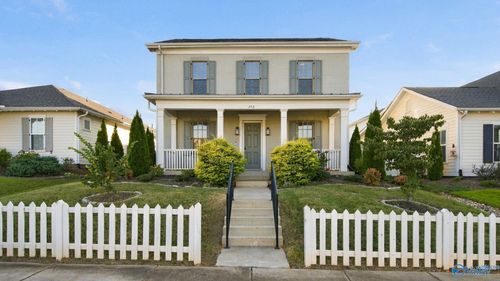 252 Farmhouse Dr, Madison, AL, 35757-5512 | Card Image