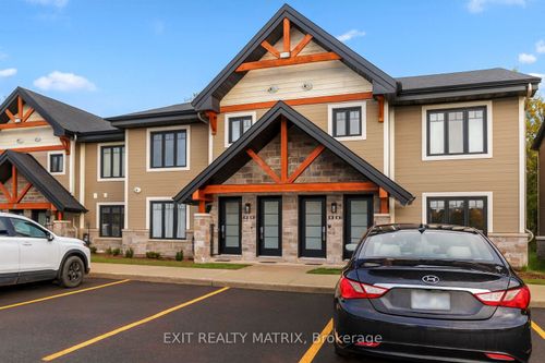 410-99 St-Moritz Terr, Embrun, ON, K0A1W0 | Card Image