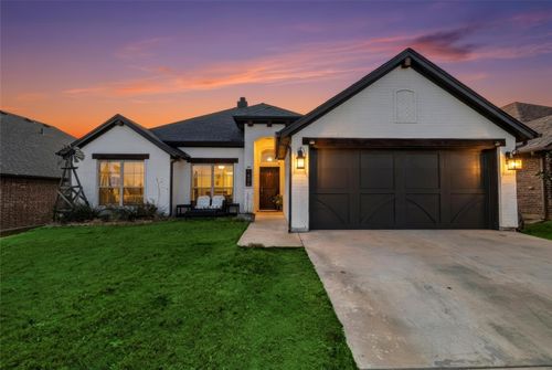 1436 Town Creek Cir, Weatherford, TX, 76086-1109 | Card Image