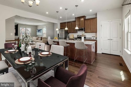 2655 Richmond Way, HANOVER, MD, 21076-1092 | Card Image