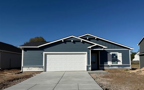 2812 S Maize Ct, Wichita, KS, 67215-8915 | Card Image