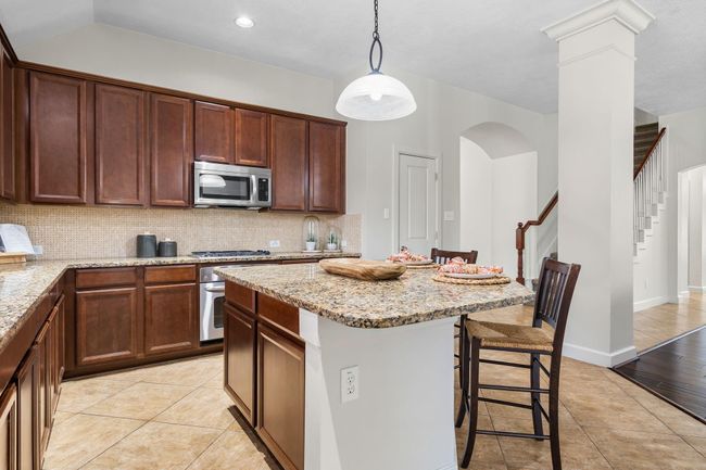 All stainless steel appliances | Image 16