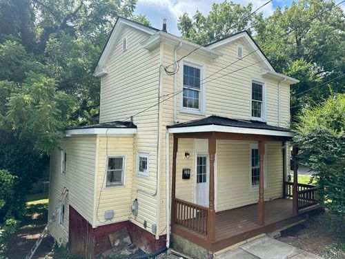 200 Wall St, Lynchburg, VA, 24504-2162 | Card Image