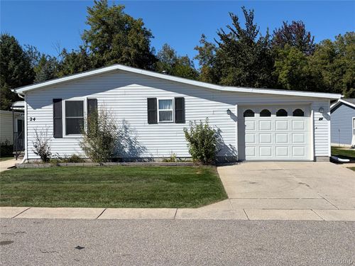 24-4333 24th Ave, Fort Gratiot, MI, 48059-3845 | Card Image