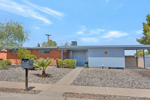 7415 E Calle Cuernavaca, Tucson, AZ, 85710-5513 | Card Image