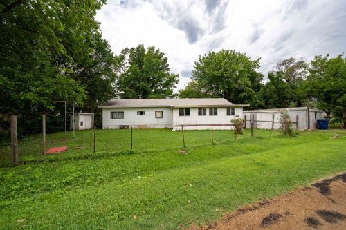 145 S Mccune St, Benton, KS, 67017-4512 | Card Image