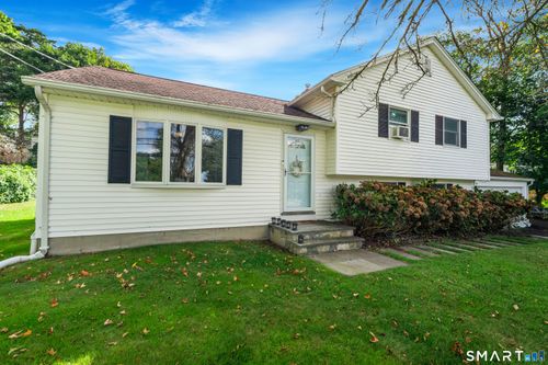 686 Groton Long Point Rd, Groton, CT, 06340-5503 | Card Image