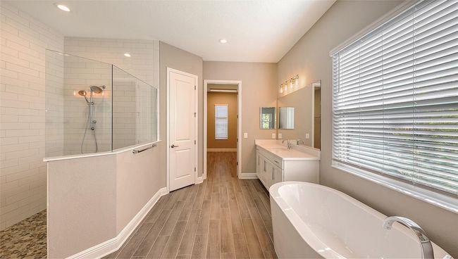 21205 Holmes Cir, House other with 4 bedrooms, 3 bathrooms and null parking in Venice FL | Image 25