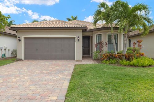8359 Hanoverian Dr, Lake Worth, FL, 33467-5053 | Card Image