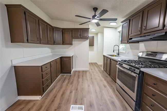 Kitchen | Image 24