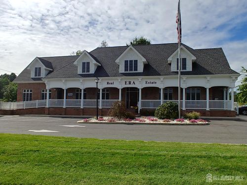 204-3379 Us Highway 206, Bordentown, NJ, 08505-4506 | Card Image