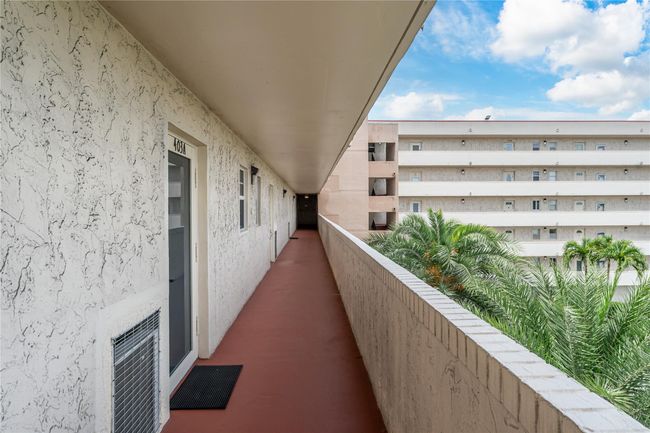 APT-403A - 8900 Washington Blvd, Condo with 1 bedrooms, 2 bathrooms and null parking in Pembroke Pines FL | Image 15