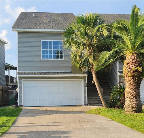 a-878 Marina Dr, Slidell, LA, 70458-9208 | Card Image