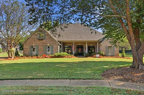 190 Parke Dr, Ridgeland, MS, 39157-9402 | Card Image