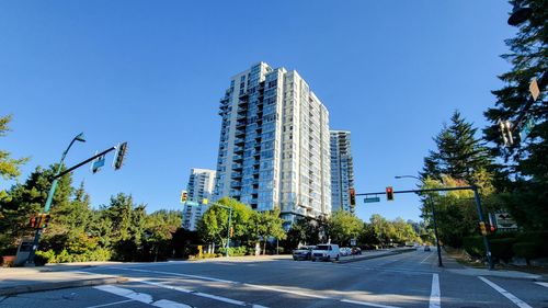 502 - 295 Guildford Way, Condo with 2 bedrooms, 1 bathrooms and 1 parking in Port Moody BC | Card Image