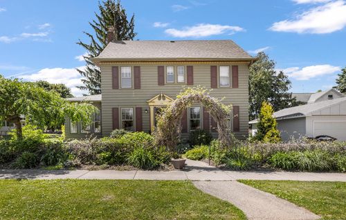 509 E Maple Street, Horicon, WI, 53032 | Card Image
