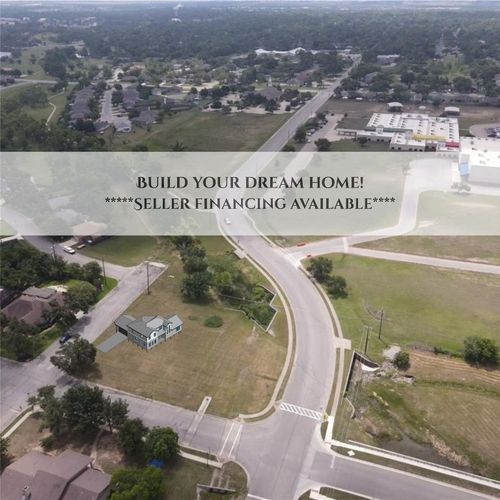 3949 Pinehurst Dr, Taylor, TX, 76574 | Card Image