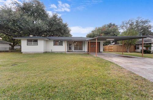 2222 N Grand Blvd, Pearland, TX, 77581-4208 | Card Image