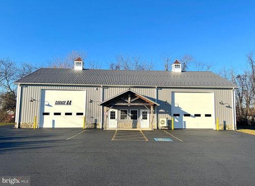 145 N Moyer St, ANNVILLE, PA, 17003-1625 | Card Image