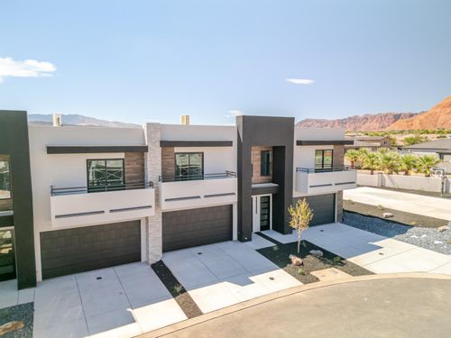1-2590 W Cougar Way, Ivins, UT, 84738 | Card Image