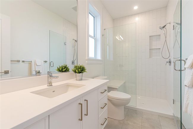 3 Piece Ensuite with tiled shower | Image 18